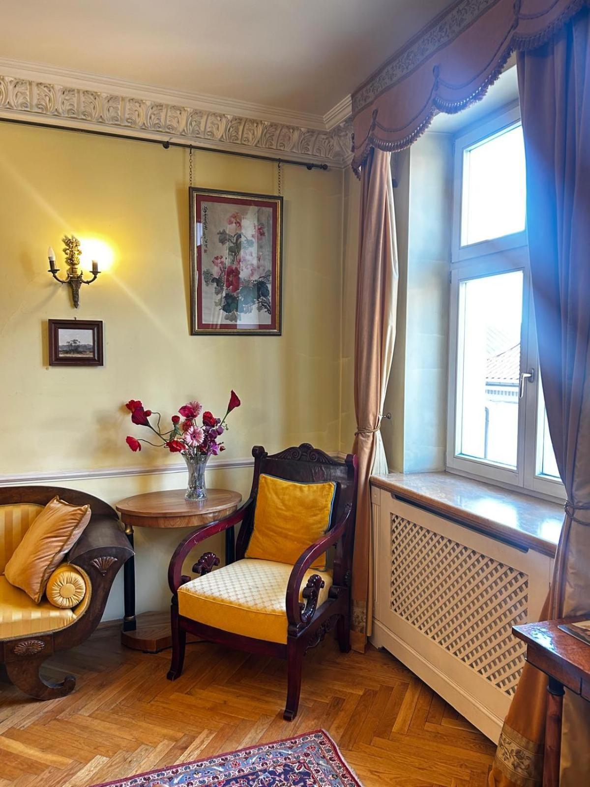 Royal Apartment Krasków Exterior foto